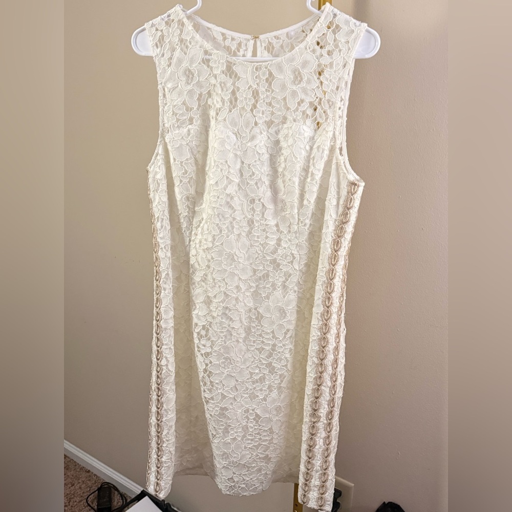 Lilly Pulitzer White Lace Sleeveless Mini Dress with Gold Trim Size 14 - Picture 2 of 4